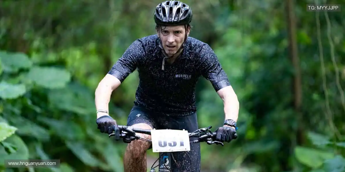 赛场周边,点燃热爱!🎉